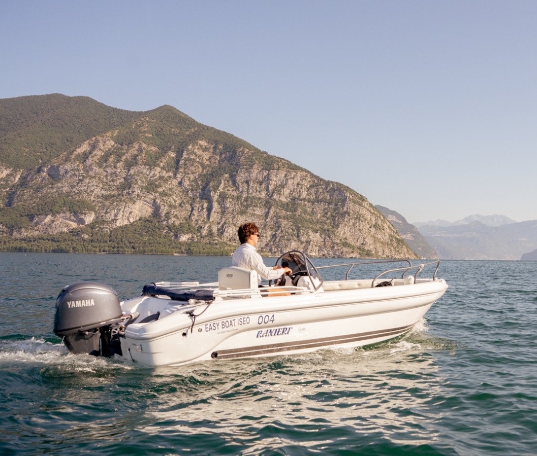Easy Boat Iseo Shark
