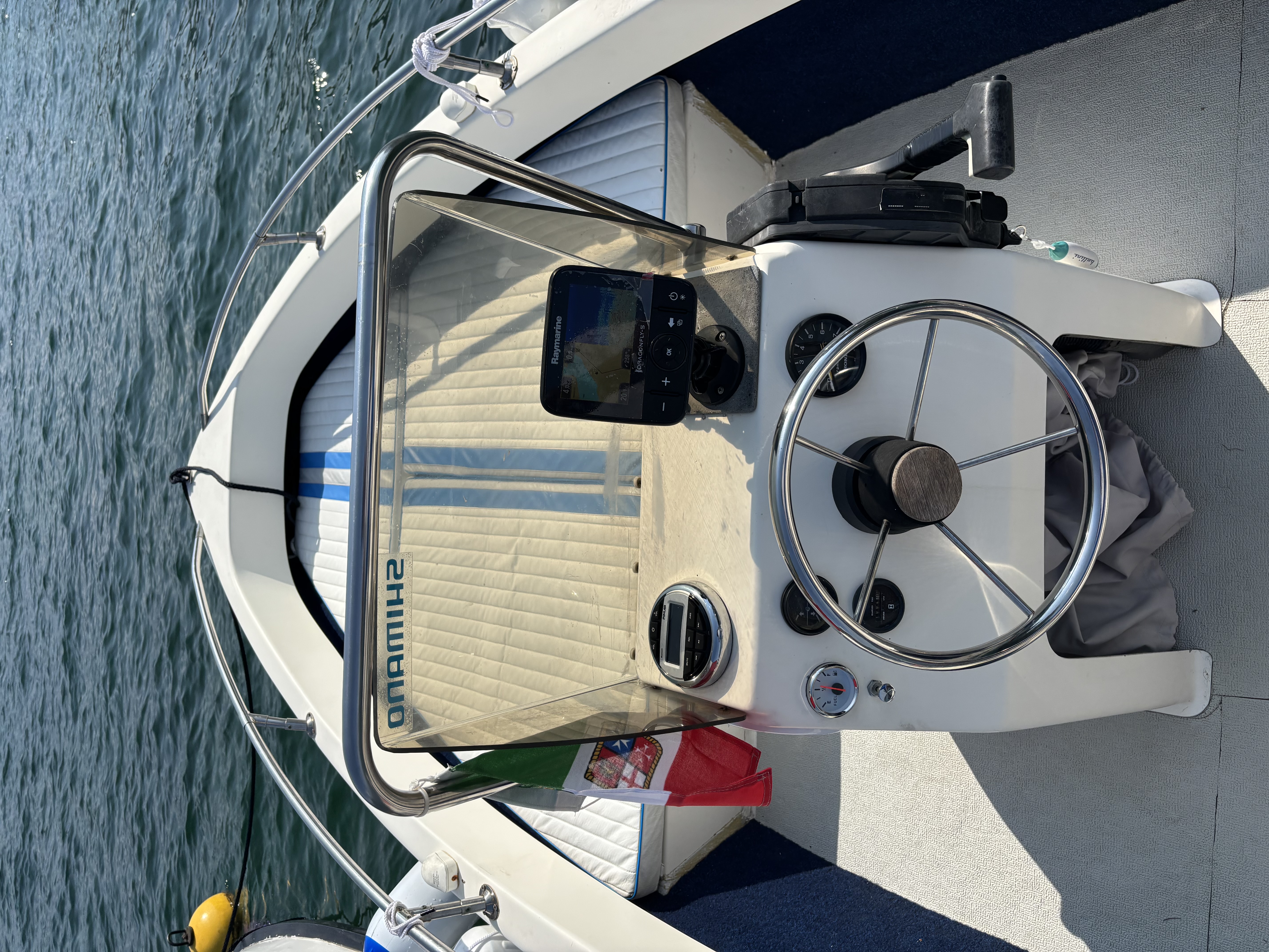Open boat console
